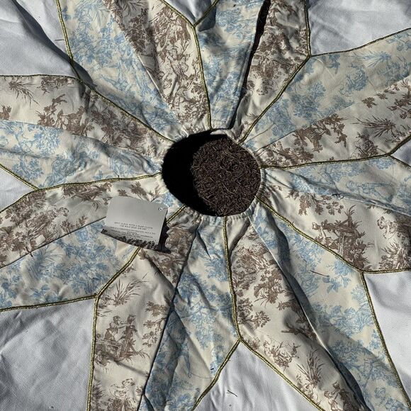 Trimsetter By Dillard’s Nautical Navy Ocean Christmas Tree Skirt 60” NWT - Picture 3 of 6